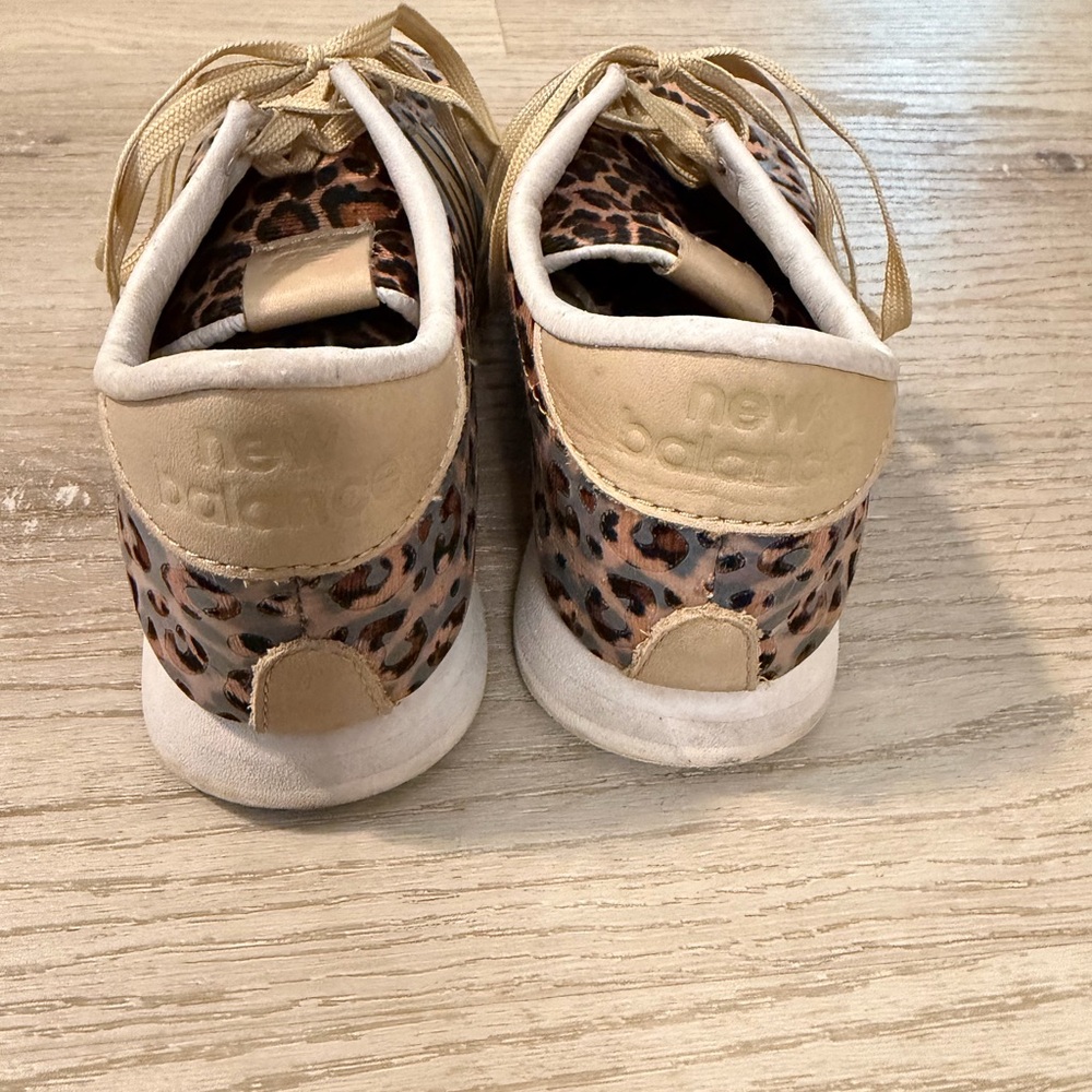 New Balance Tokyo 420 Tan and Black Leopard Women's Sneakers size 6.5 - Picture 4 of 7